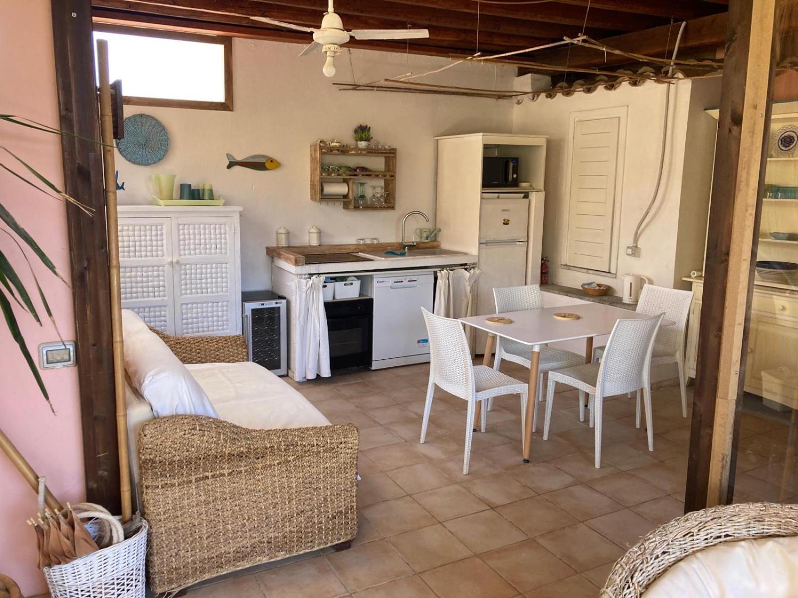 Villasimius Villetta A 300 Mt Dalla Spiaggia Екстер'єр фото